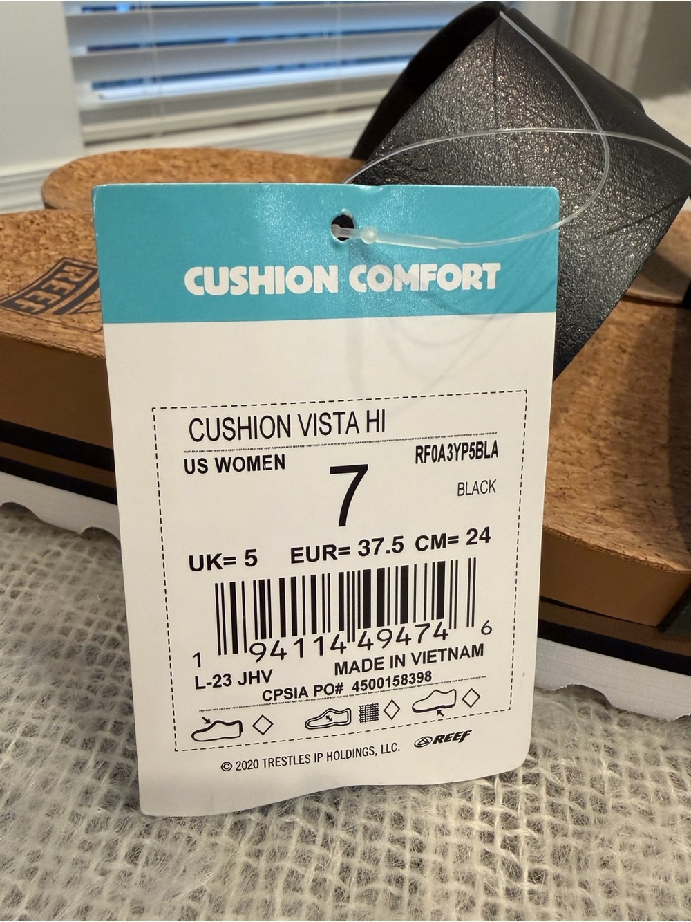 Reef Cushion Vista HI Sandals - Picture 7 of 16